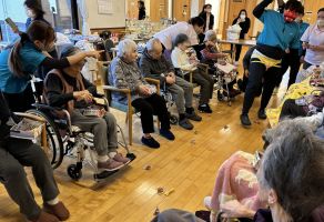 鳥花ユニット　節分　豆まき